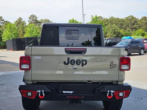 Limited Edition Gobi Clearcoat 2022 Jeep Gladiator Willys