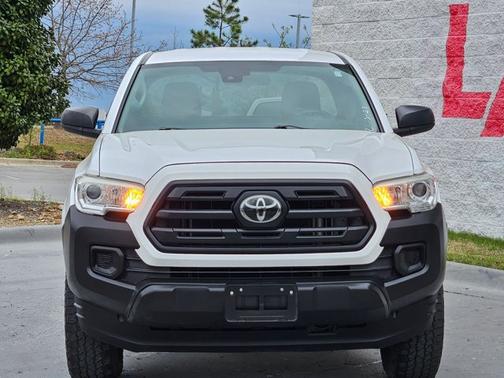 Super White 2019 Toyota Tacoma SR
