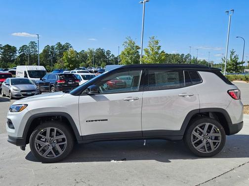2026 Jeep Compass Limited Altitude
