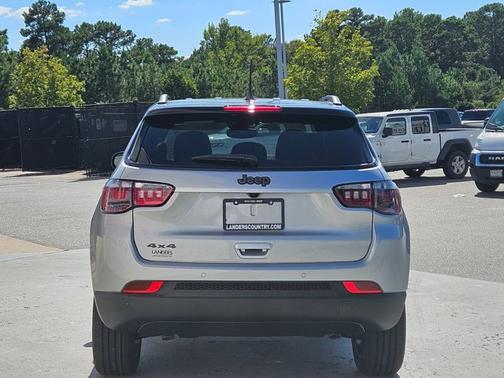 2026 Jeep Compass Limited Altitude
