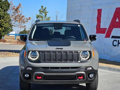 2023 Jeep Renegade Trailhawk