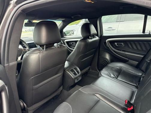 2019 Ford Taurus SEL