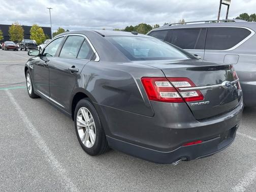 2019 Ford Taurus SEL