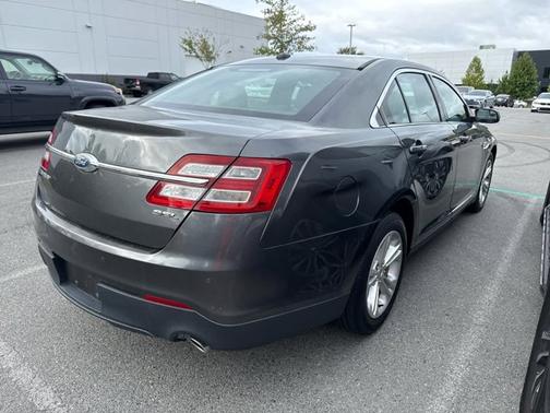 2019 Ford Taurus SEL