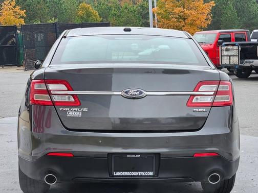 2019 Ford Taurus SEL