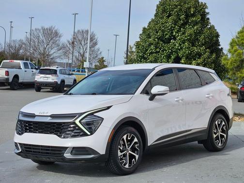 2024 Kia Sportage EX