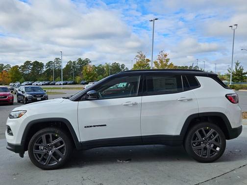 2026 Jeep Compass Limited Altitude