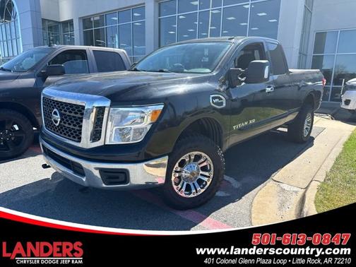 2017 Nissan Titan XD SV