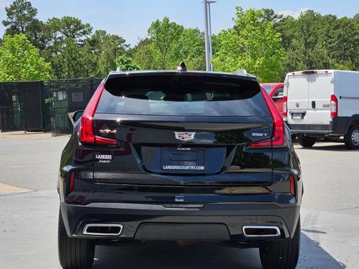 2024 Cadillac XT4 AWD Premium Luxury