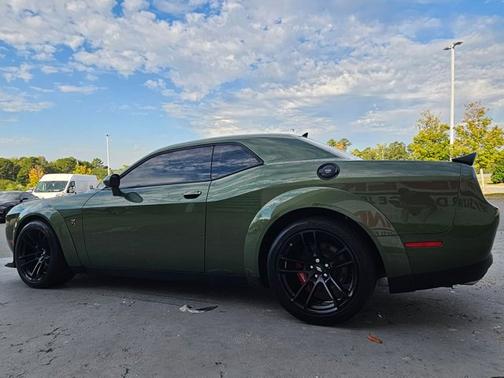 2022 Dodge Challenger R/T Scat Pack Widebody