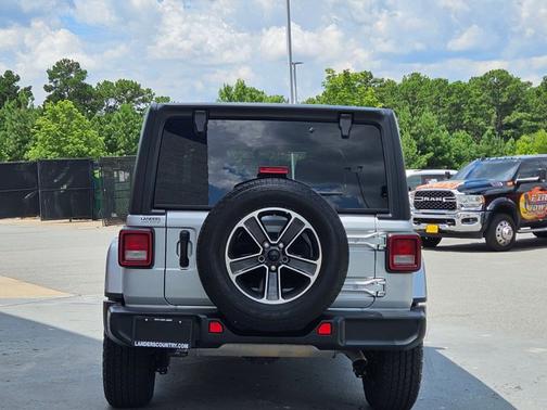 2023 Jeep Wrangler Sahara