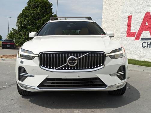 2022 Volvo XC60 Inscription