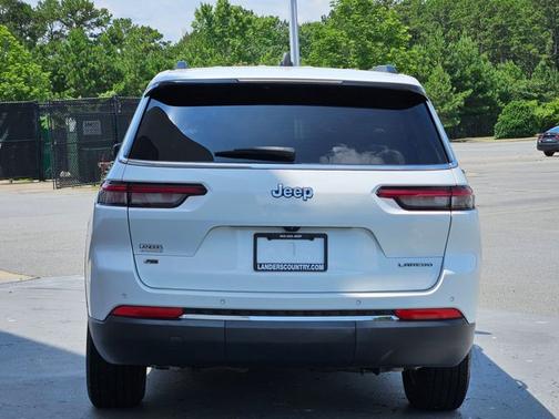 2022 Jeep Grand Cherokee L Laredo