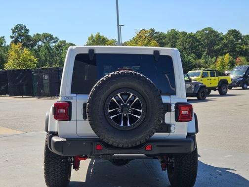 2025 Jeep Wrangler Rubicon X