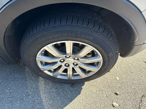 2023 Cadillac XT4 FWD Premium Luxury