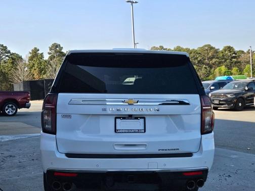 2023 Chevrolet Suburban Premier