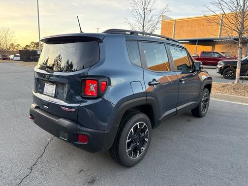 2023 Jeep Renegade Trailhawk
