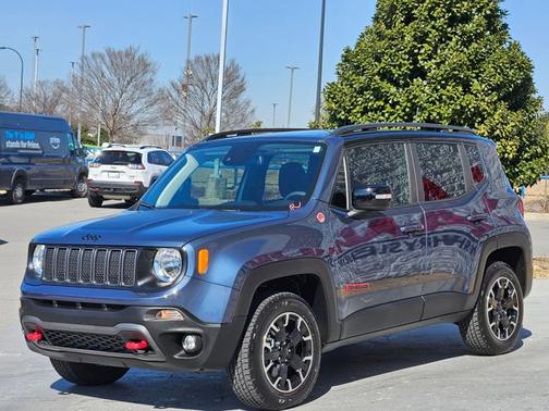 2023 Jeep Renegade Trailhawk