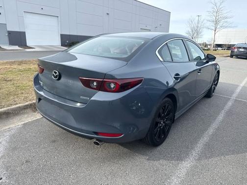 2023 Mazda Mazda3 2.5 S Carbon Edition