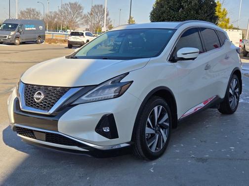 2023 Nissan Murano SL