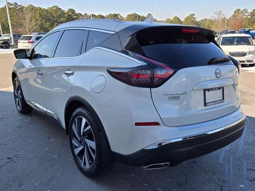 2023 Nissan Murano SL