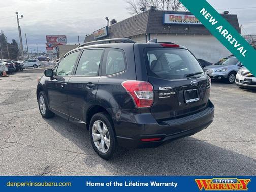 2016 Subaru Forester 2.5i
