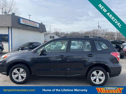 2016 Subaru Forester 2.5i