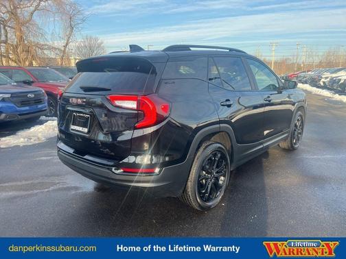 2022 GMC Terrain SLE