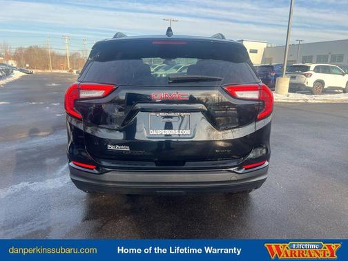 2022 GMC Terrain SLE