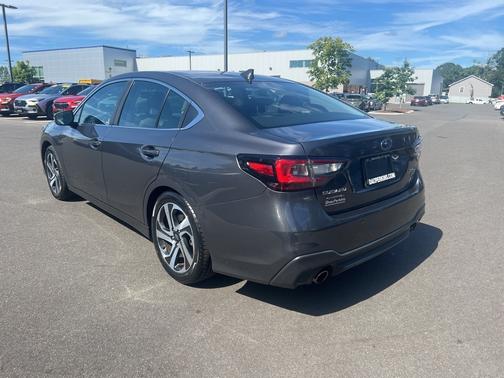 2022 Subaru Legacy Limited XT