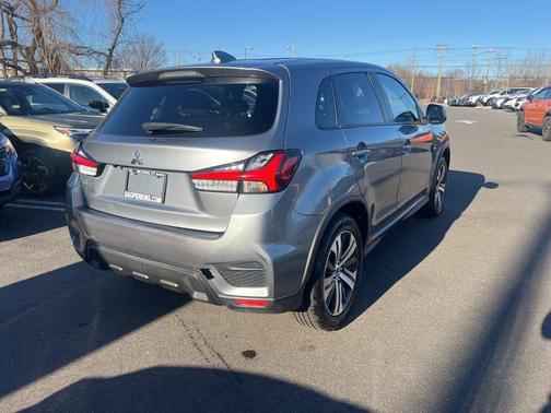 2021 Mitsubishi Outlander Sport 2.0 ES