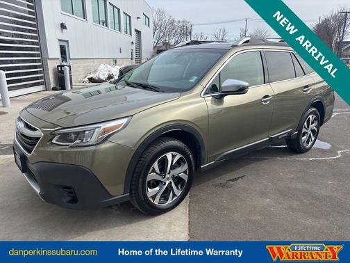 2022 Subaru Outback Touring