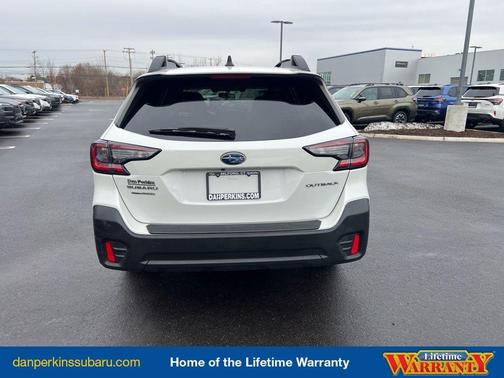 2022 Subaru Outback Premium