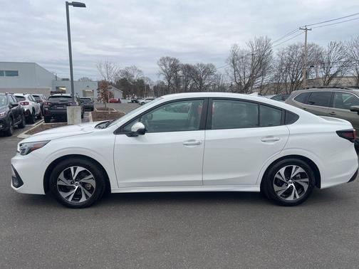 Crystal White Pearl 2025 Subaru Legacy Premium