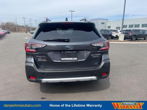 Magnetite Gray Metallic 2024 Subaru Outback Touring