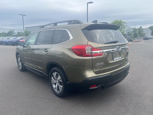 2022 Subaru Ascent Premium