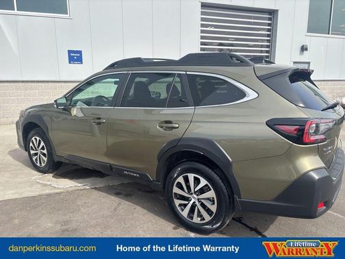 2024 Subaru Outback Premium