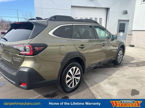 2024 Subaru Outback Premium