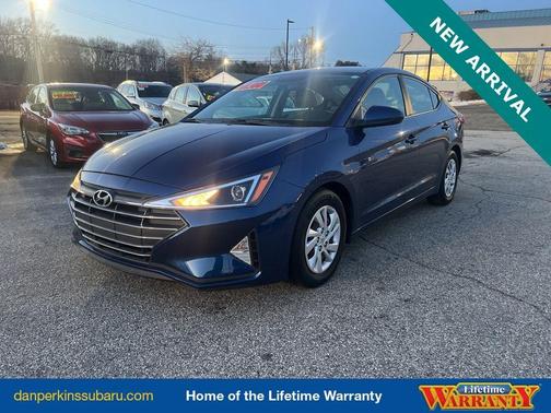 2019 Hyundai ELANTRA SE