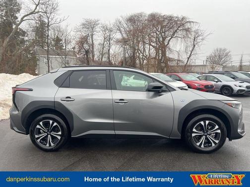 2024 Subaru Solterra Premium