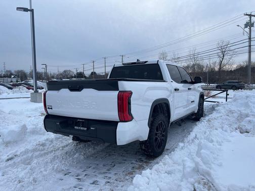 2022 Toyota Tundra SR5