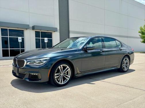 2016 BMW 750 I