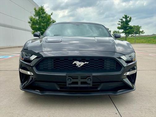 2020 Ford Mustang EcoBoost Premium