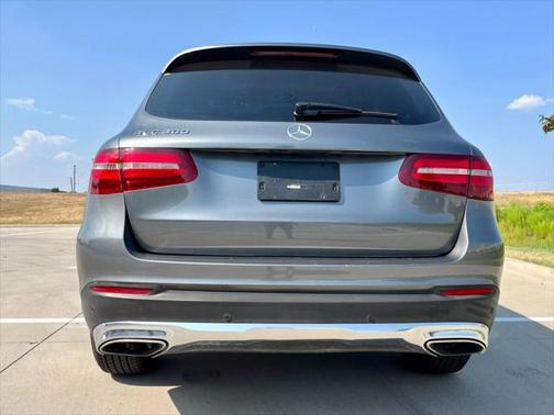 2018 Mercedes-Benz GLC 300 Base