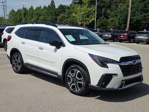 Crystal White Pearl 2024 Subaru Ascent Touring