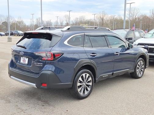 2025 Subaru Outback Touring XT
