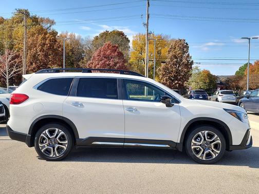 2025 Subaru Ascent Touring