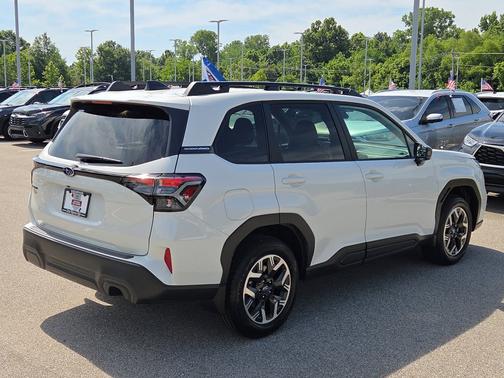 Crystal White Pearl 2026 Subaru Forester Premium