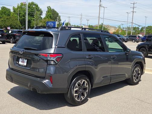 Magnetite Gray Metallic 2026 Subaru Forester Premium