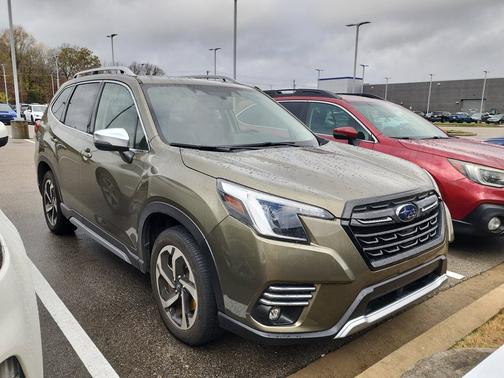 2023 Subaru Forester Touring